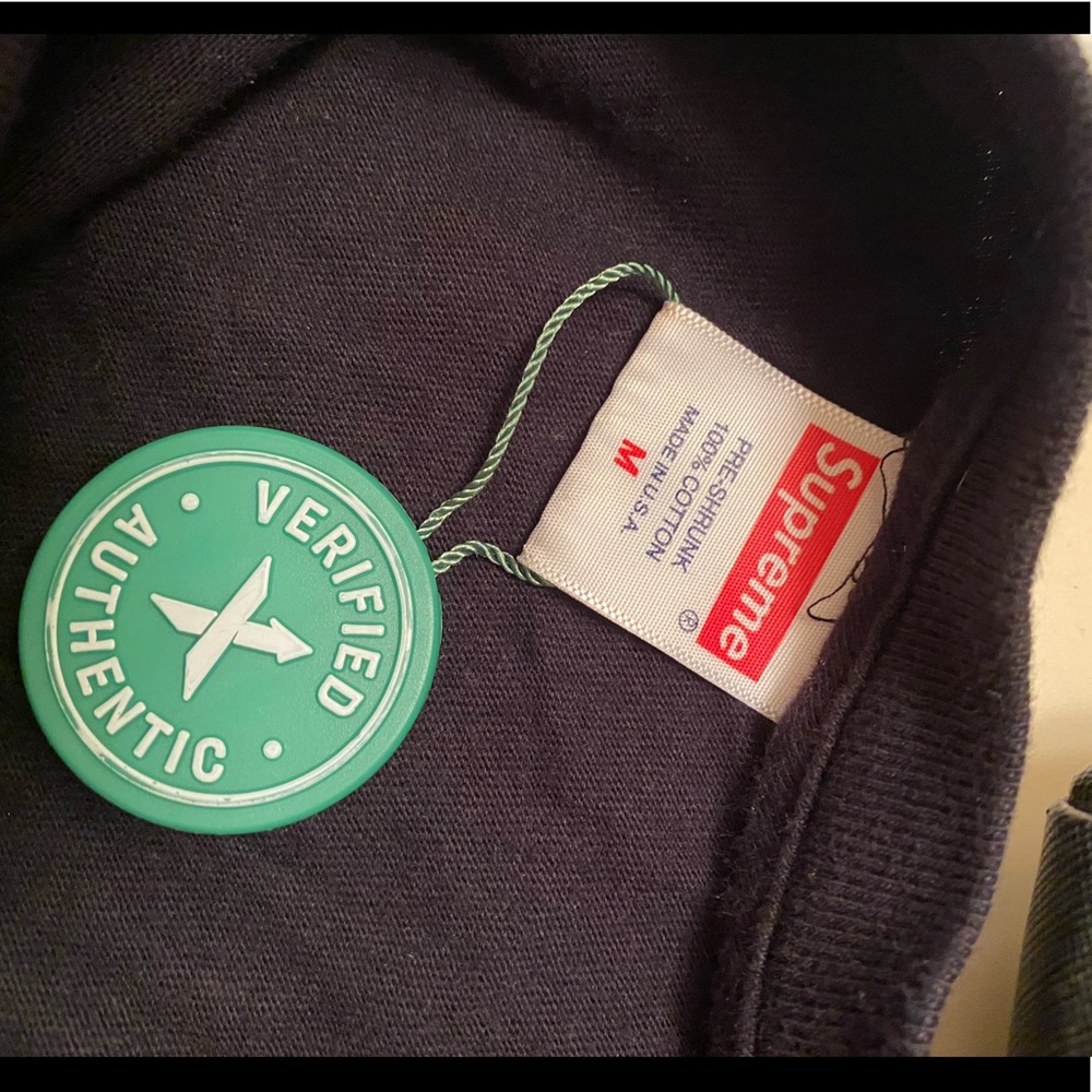 Supreme Tee - Picture 3 of 5